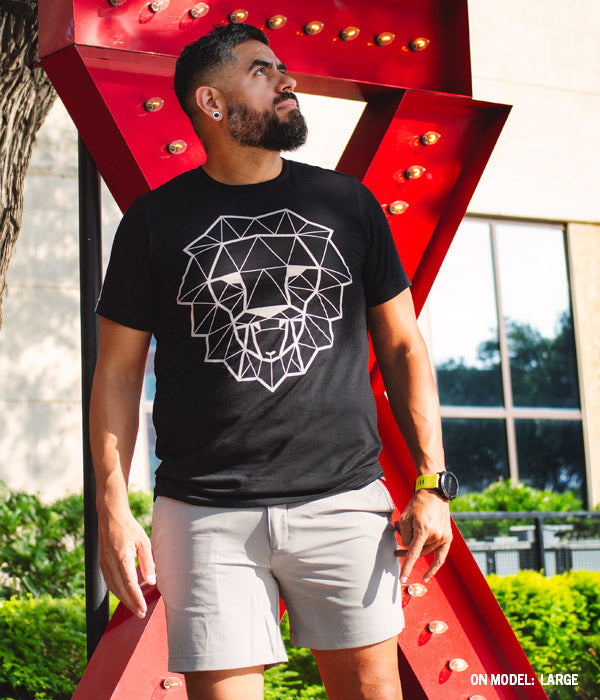Lion & Lamb – Solid Black
