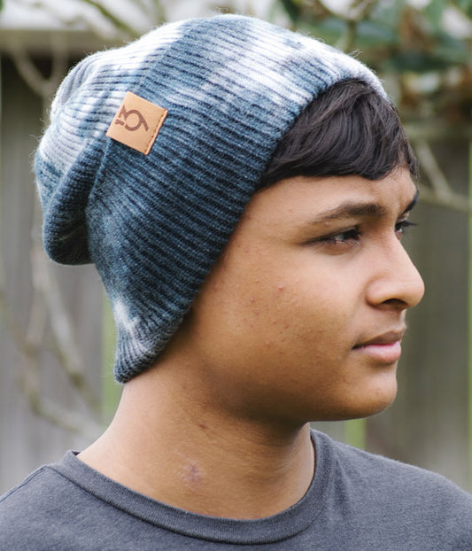 139 Logo Beanie – Navy Tie-Dye