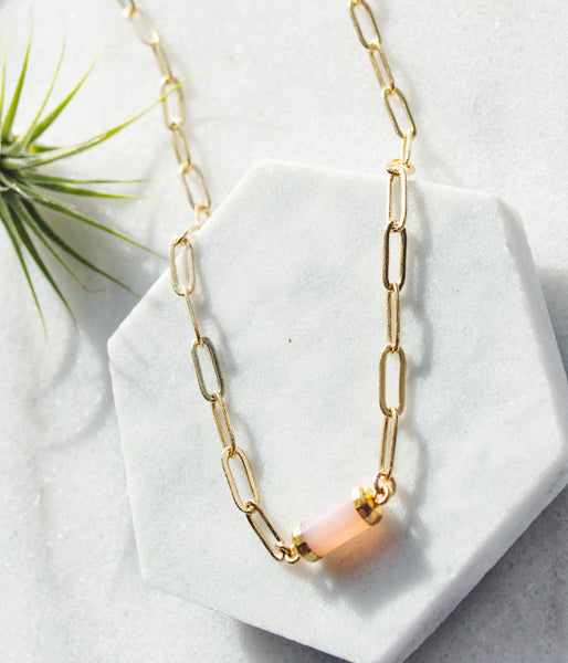 Deborah Necklace – Pink